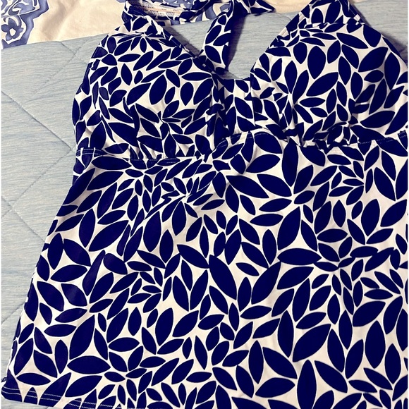 High quality swim top. Navy blue and white - Picture 1 of 2